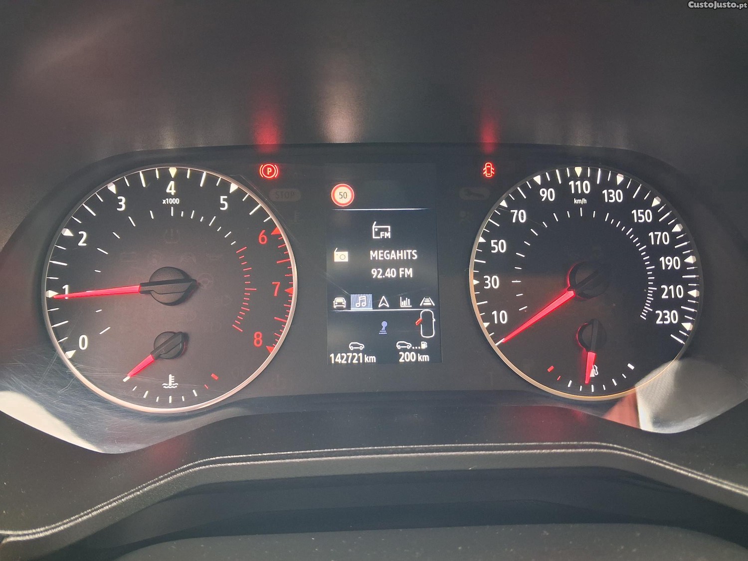 Renault Clio 1.0 TCE LIMITED 90cv. Nacional — fotografia 7