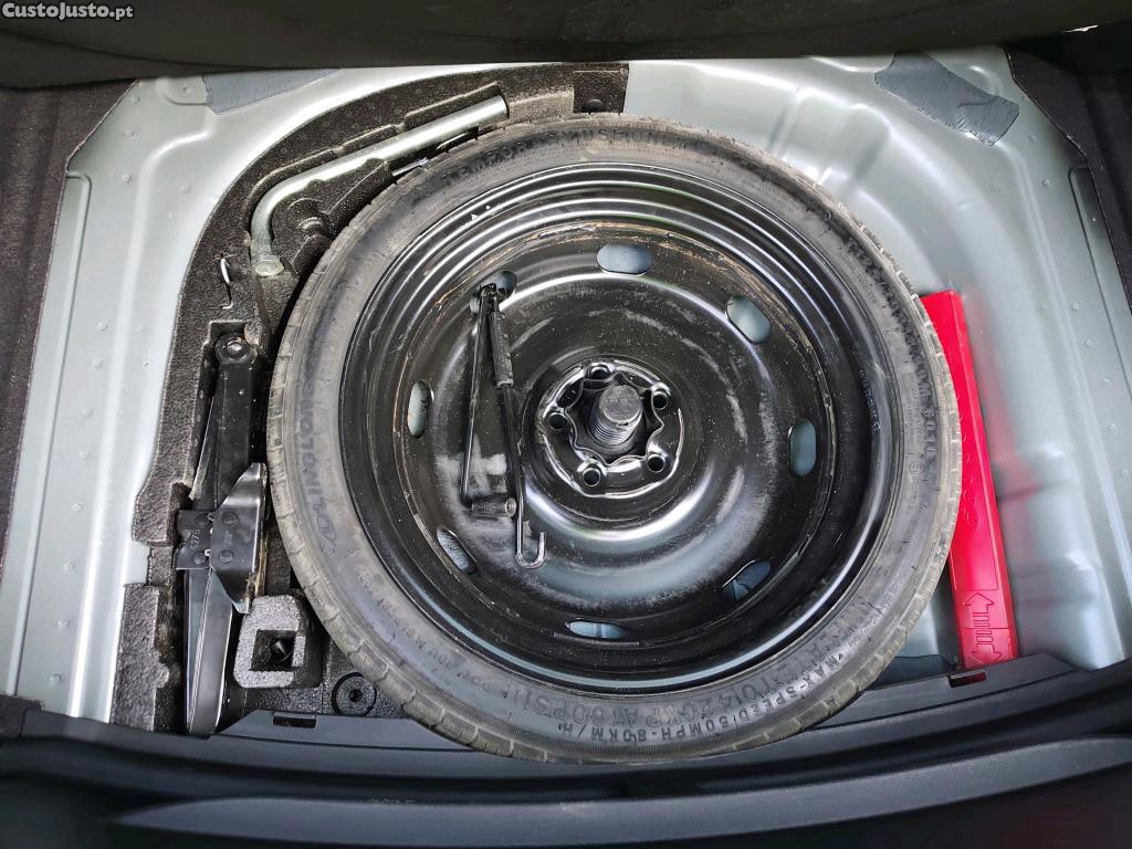 SEAT Leon 2.0 TDI Style — fotografia 12