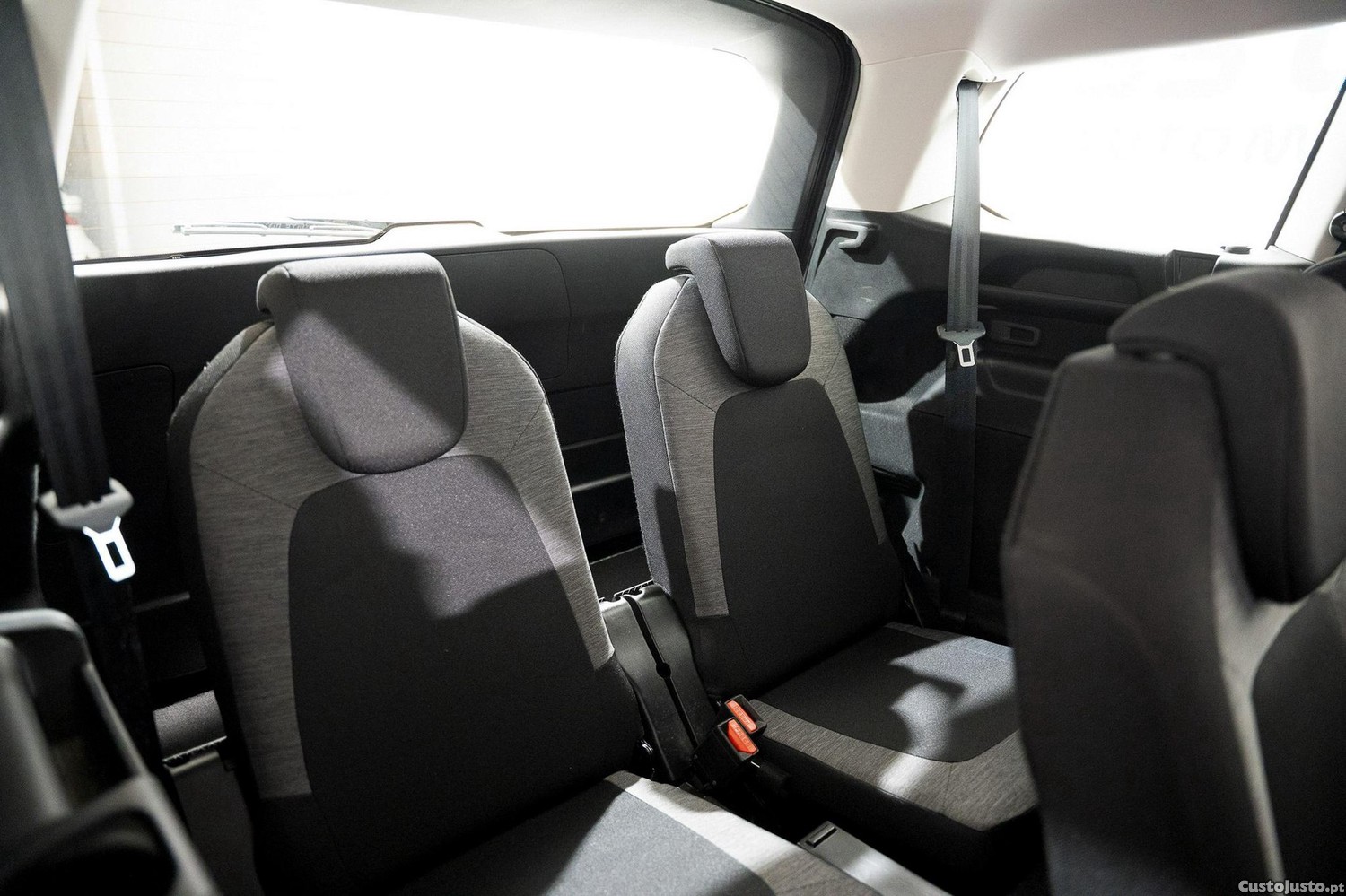 Citroën Grand C4 Spacetourer 1.5 BlueHDi Feel Business EAT8 — fotografia 4