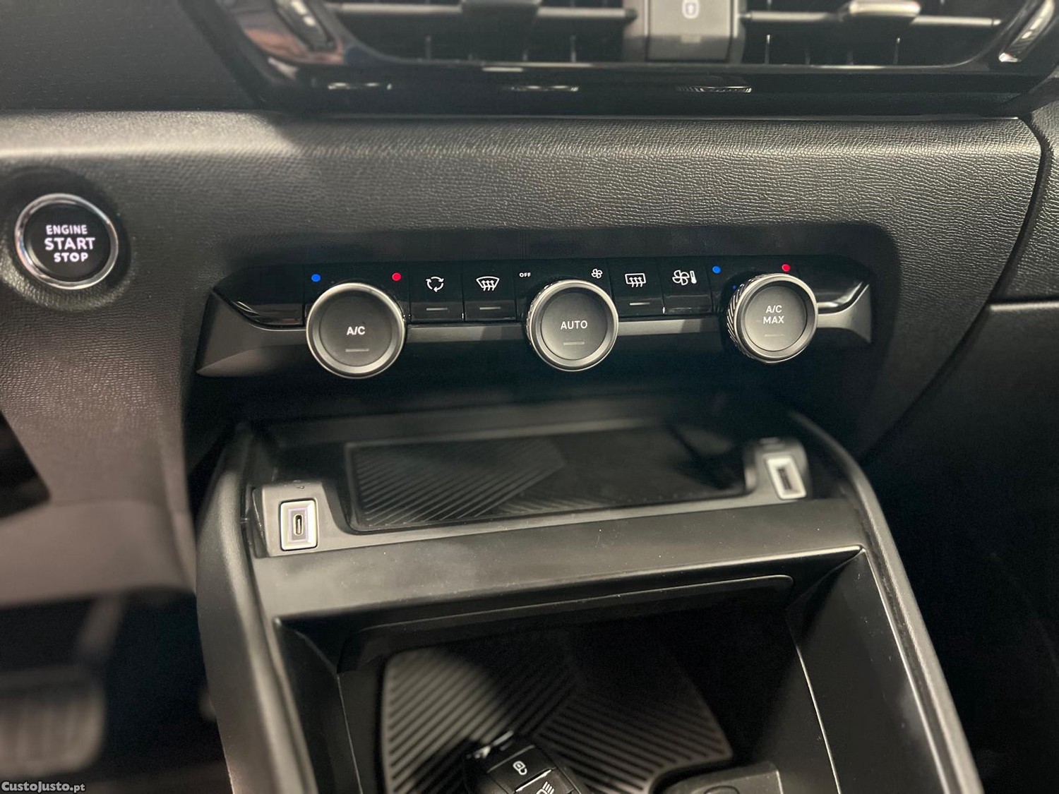 Citroën e-C4 50 kWh Feel Pack — fotografia 4