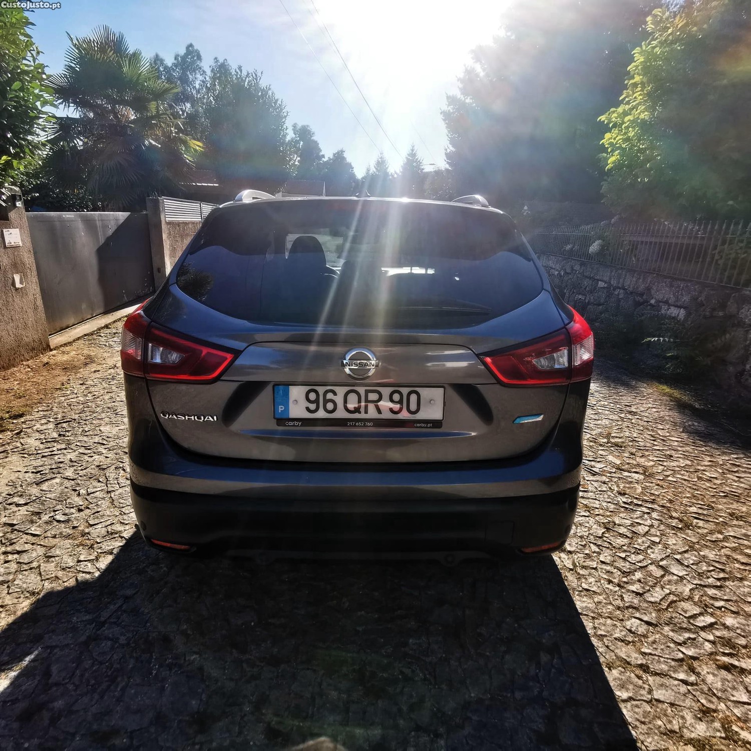 Nissan Qashqai Teckna Premium — fotografia 9
