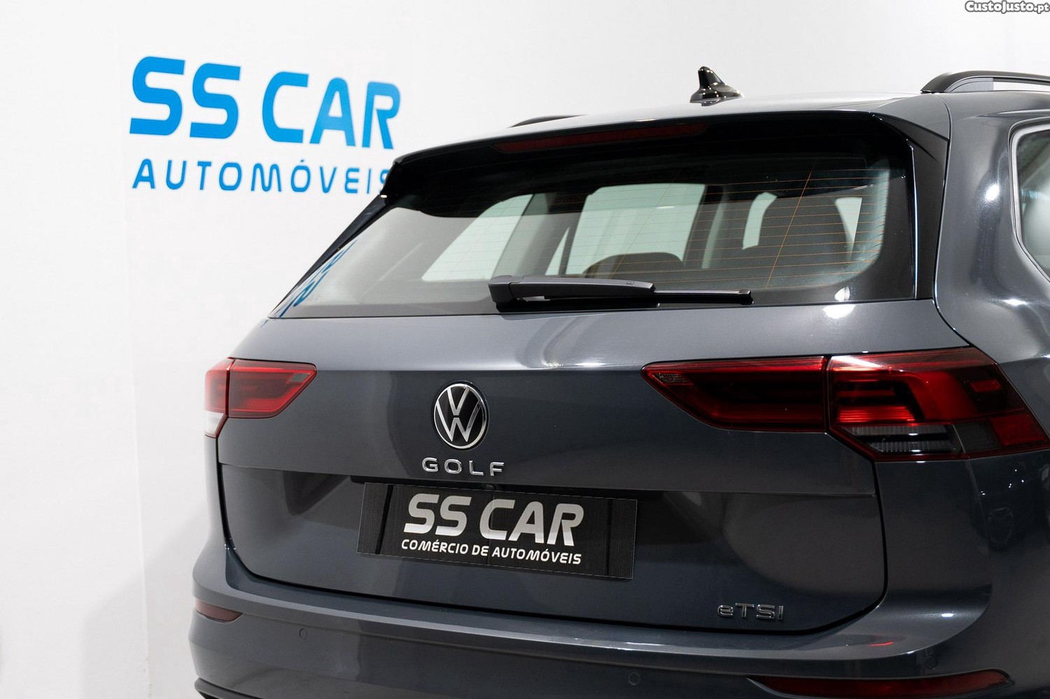 Volkswagen Golf Variant 1.0 eTSI Life DSG — fotografia 23