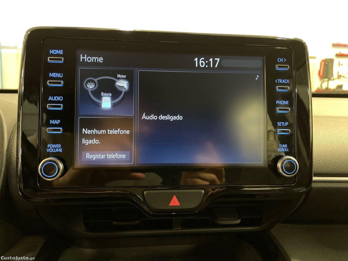 Toyota Yaris Cross 1.5 HDF Comfort Plus — fotografia 5