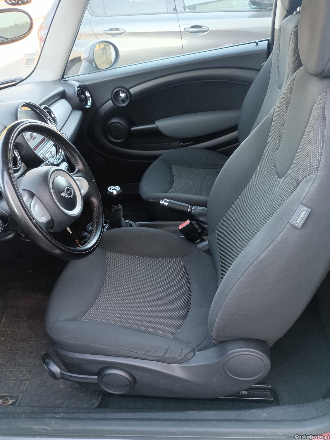 MINI One 1.4 16V 95CV — fotografia 8