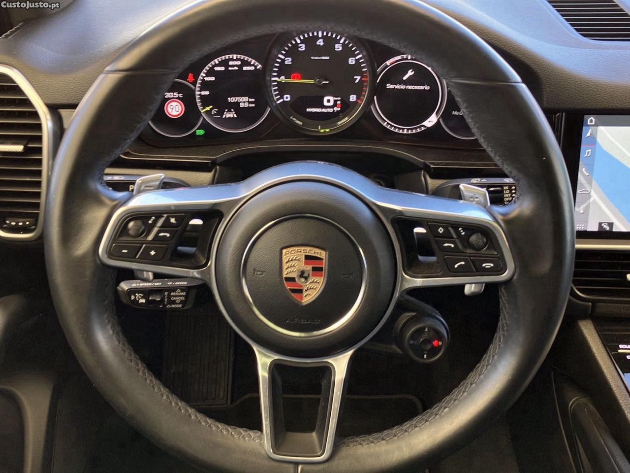 Porsche Cayenne E-Hybrid — fotografia 14