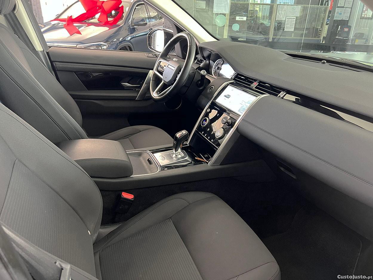 Land Rover Discovery Sport 1.5 I3 P300e AWD S — fotografia 6