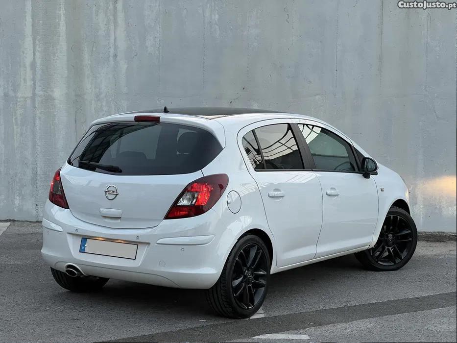 Opel Corsa D - 1.3cdti - 95cv - Black Edition Sport — fotografia 7