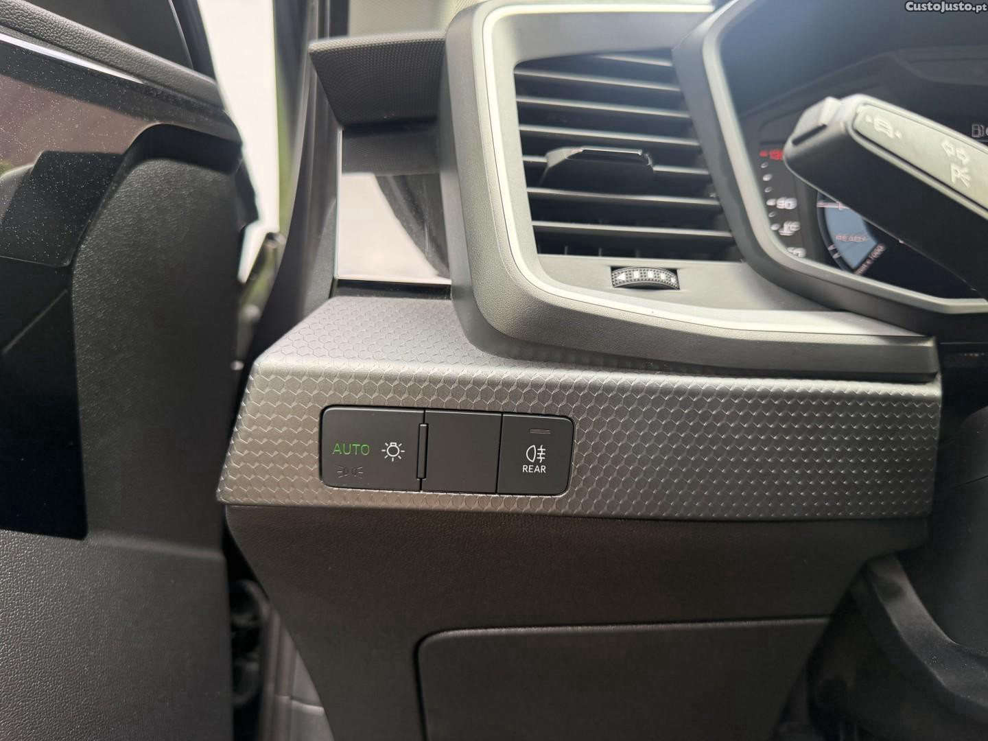 Audi A1 1.0 TFSI — fotografia 6