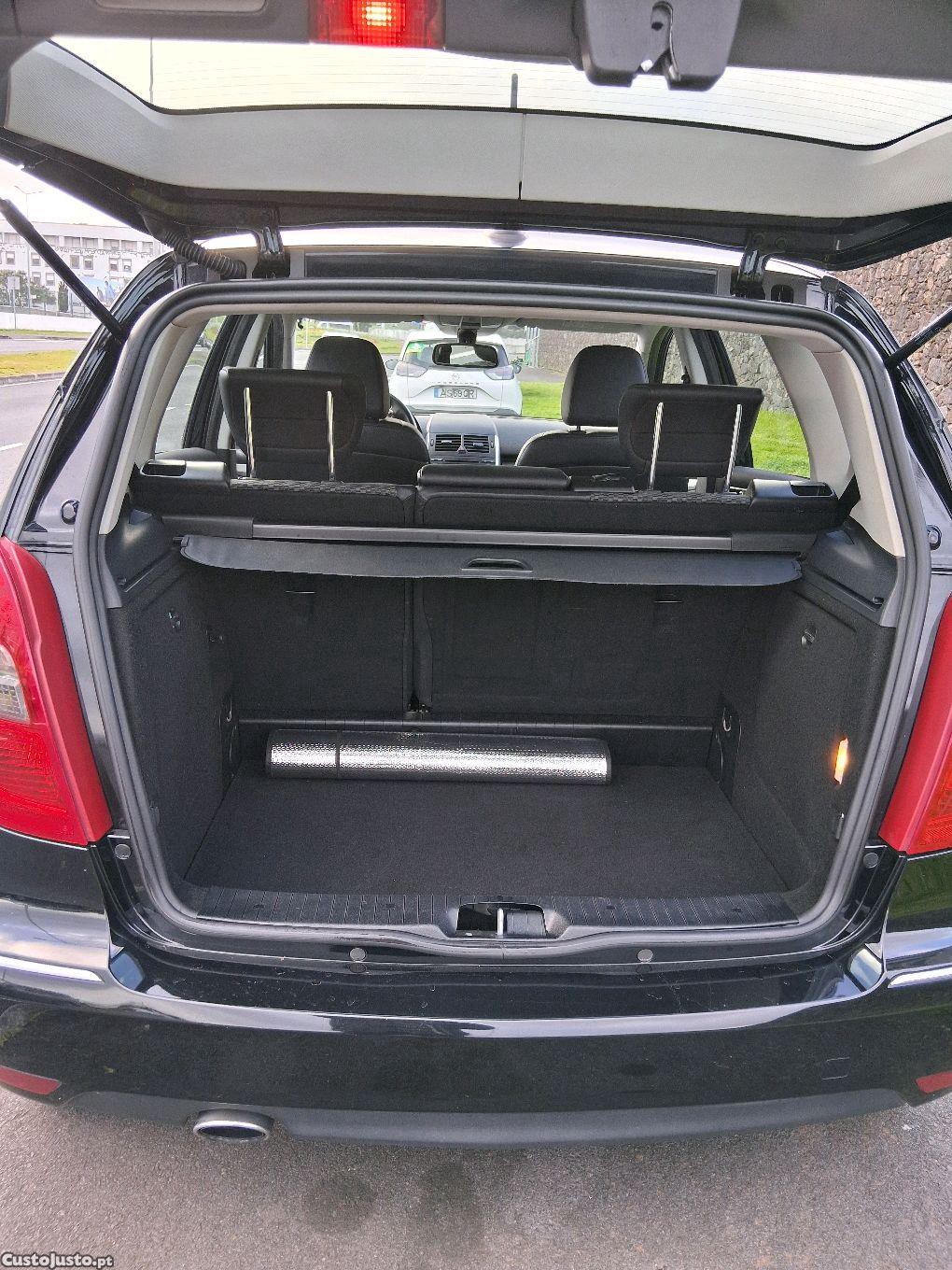 Mercedes-Benz A 180 Avantgard — fotografia 7