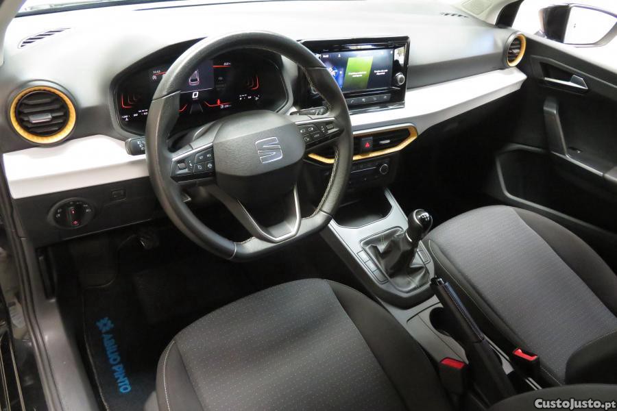 SEAT Ibiza 1.0 TSI Reference — fotografia 23