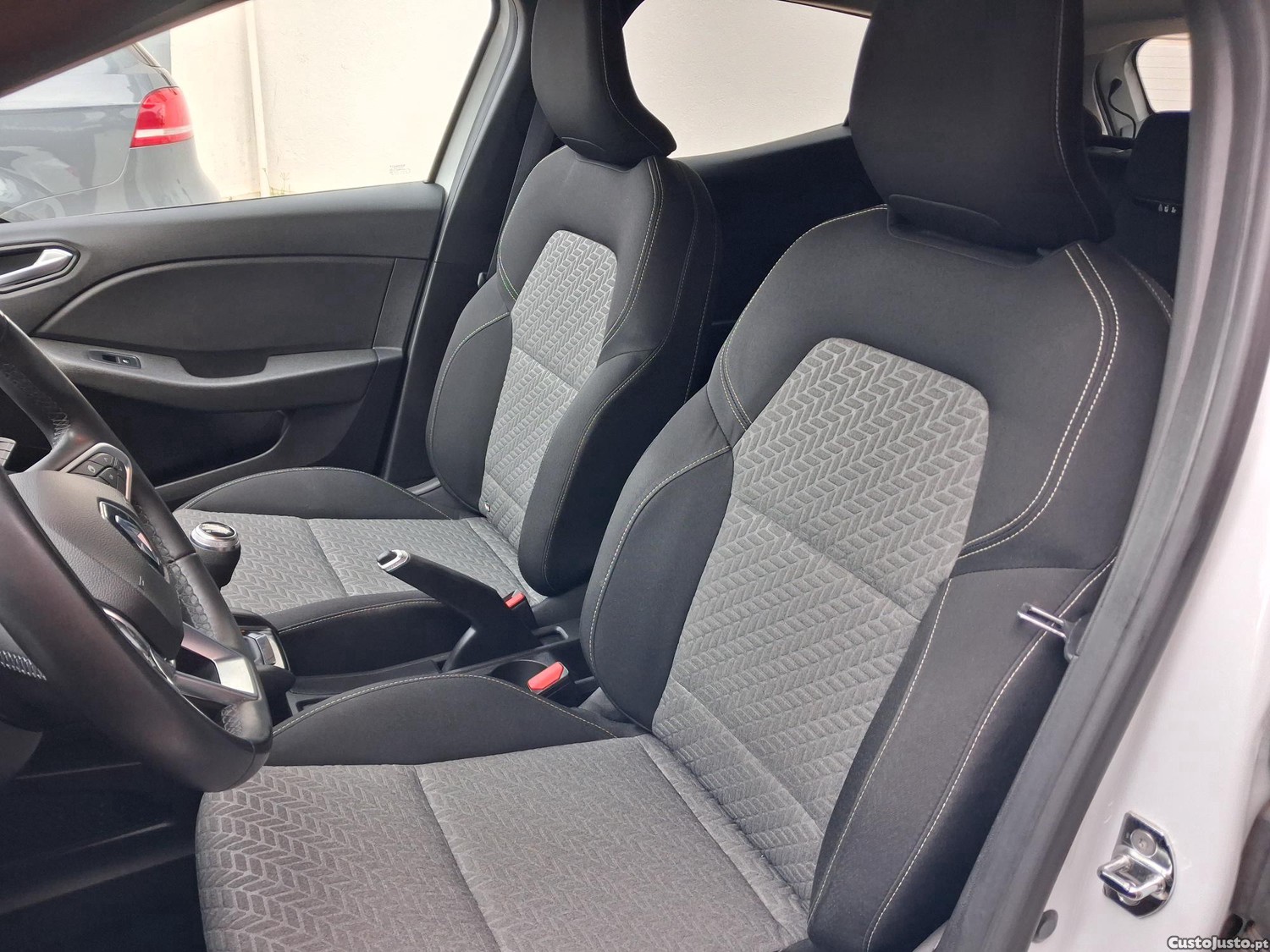 Renault Clio 1.0 TCE LIMITED 90cv. Nacional — fotografia 5