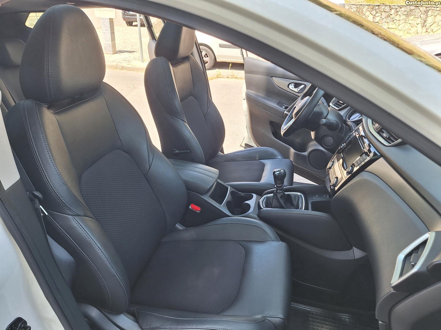 Nissan Qashqai Tekna — fotografia 7
