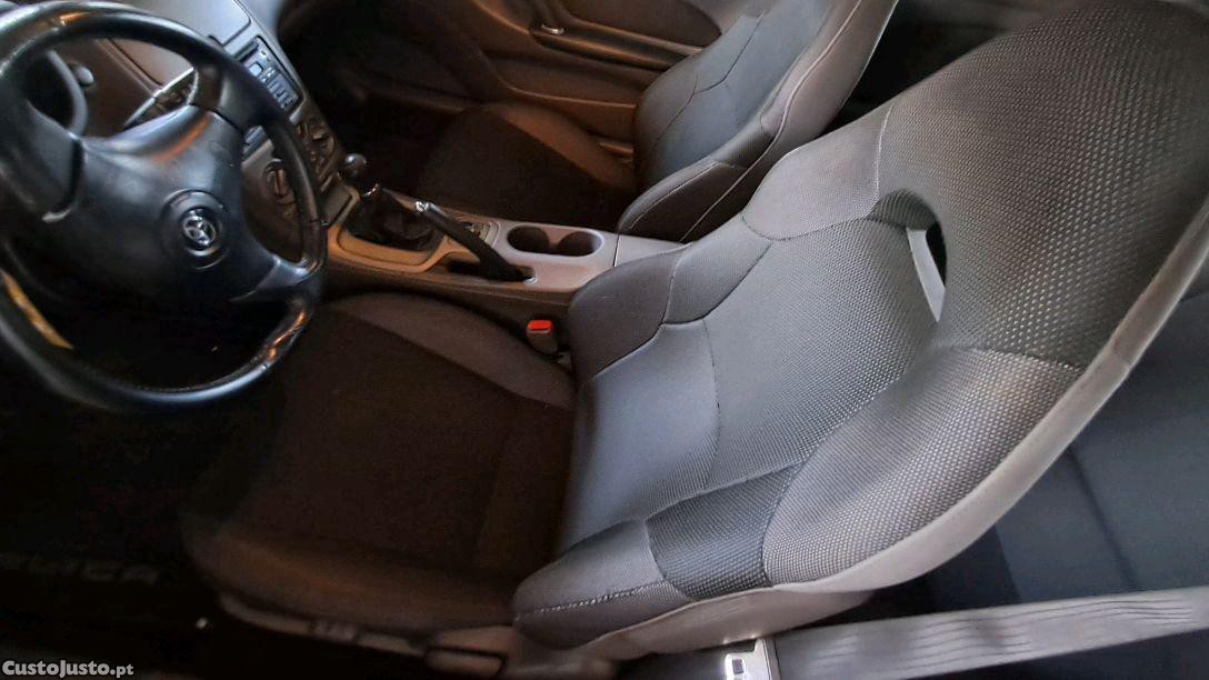 Toyota Celica vvti 16v — fotografia 3