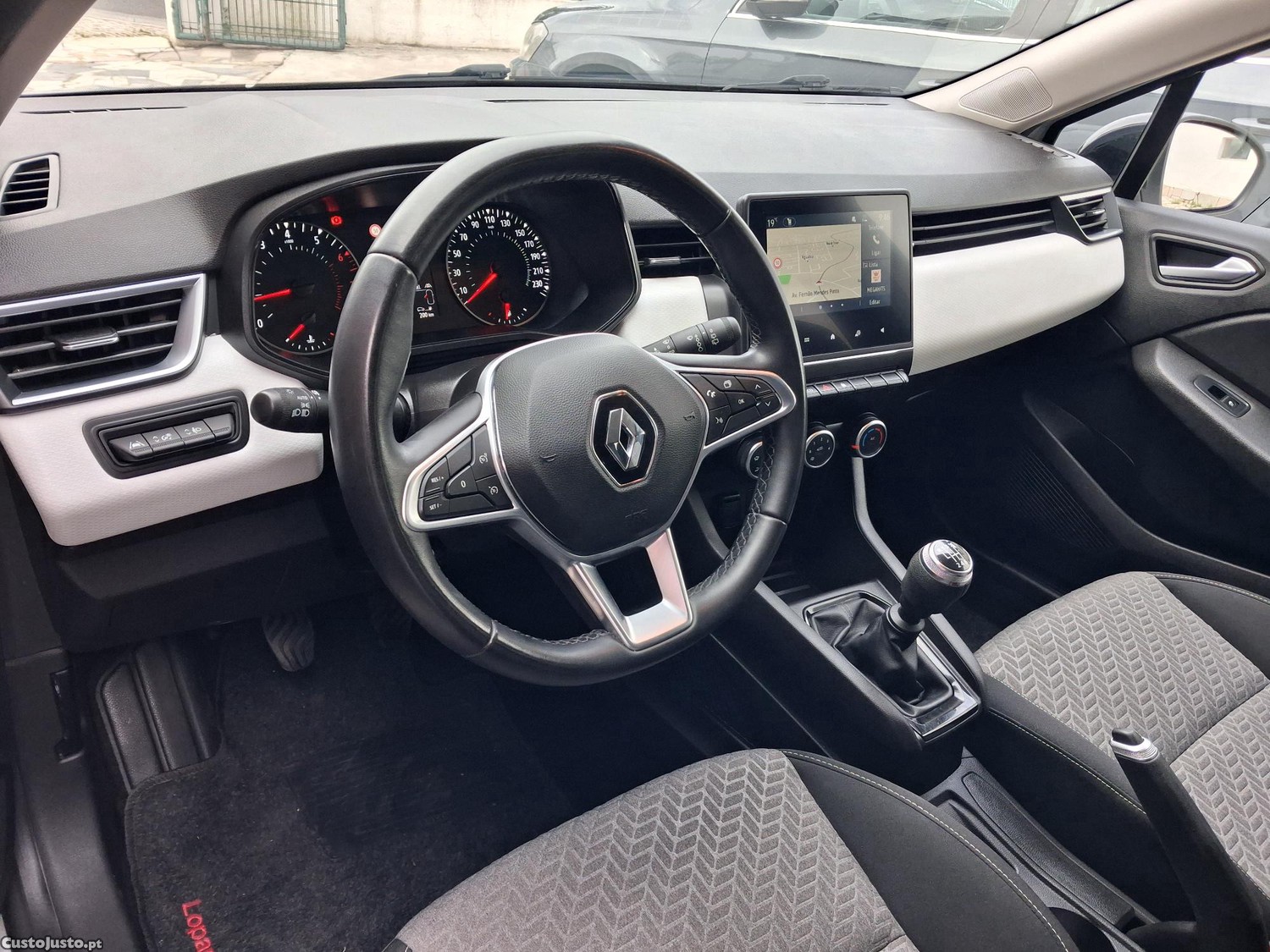 Renault Clio 1.0 TCE LIMITED 90cv. Nacional — fotografia 4