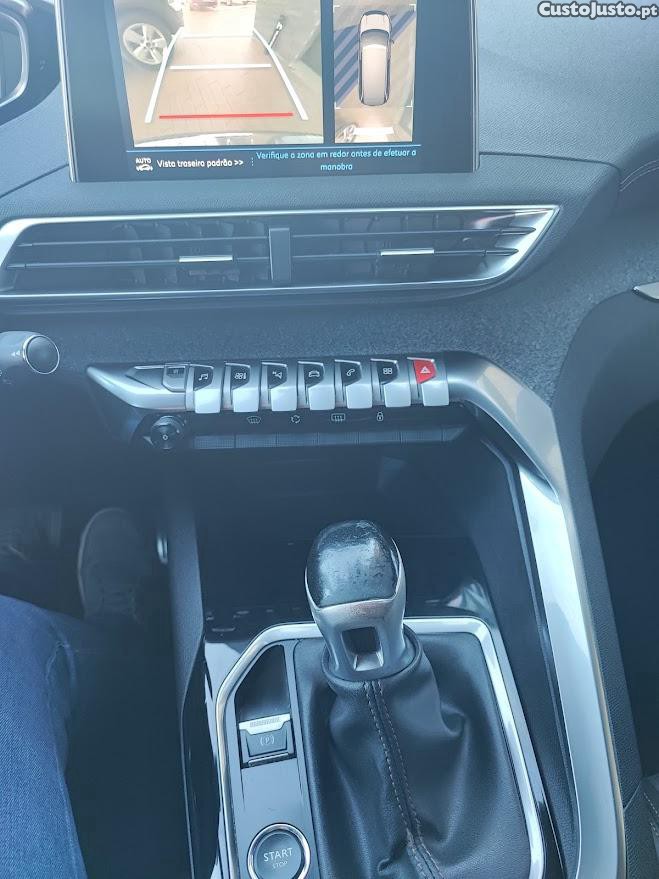 Peugeot 5008 GT LINE 1.5 BLUEHDI — fotografia 3
