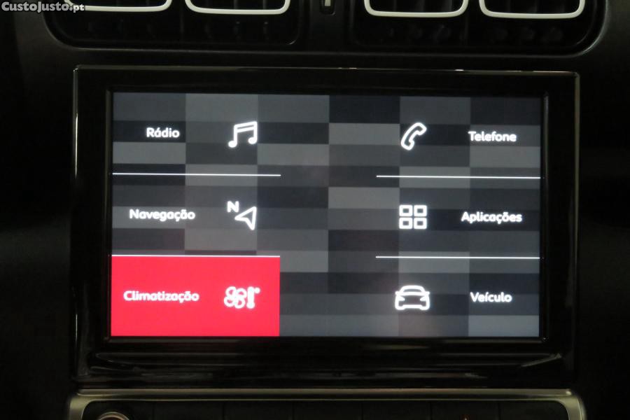Citroën C3 Aircross 1.2 PureTech Plus — fotografia 16