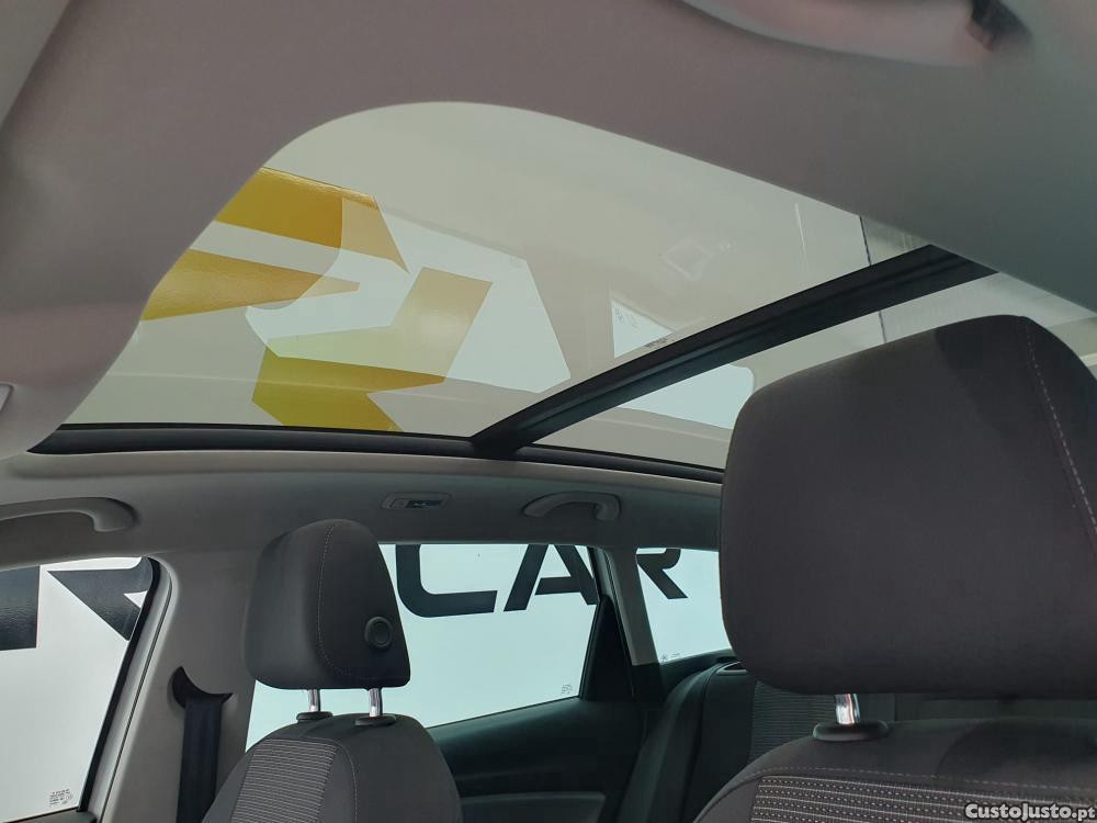 SEAT Leon 1.6 TDI Style S/S — fotografia 15