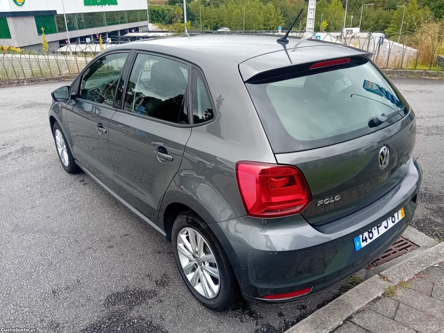 Volkswagen Polo 1.4 TDI — fotografia 9
