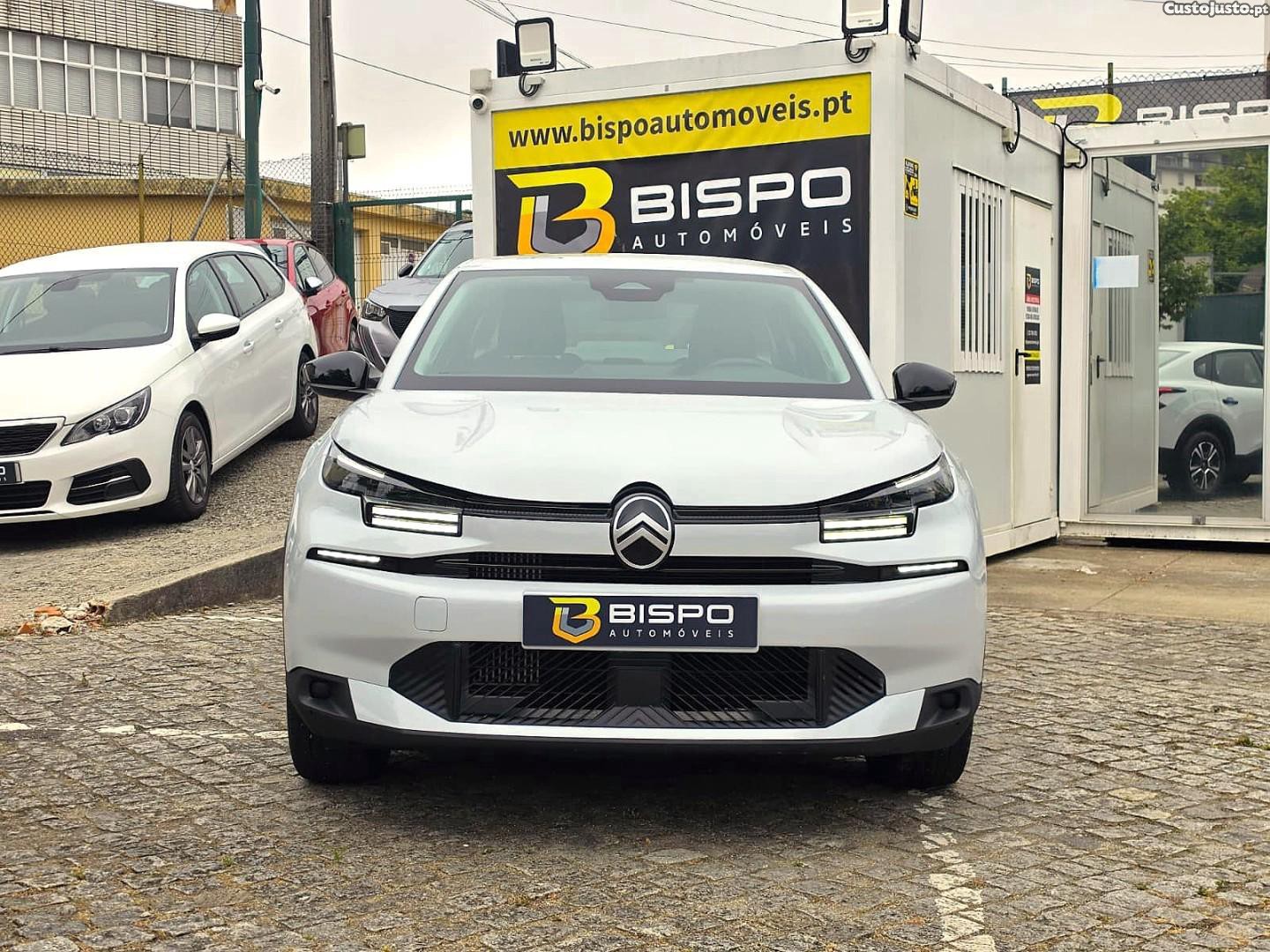 Citroën C4 X 1.2 Hybrid Max e-DSC6 — fotografia 19