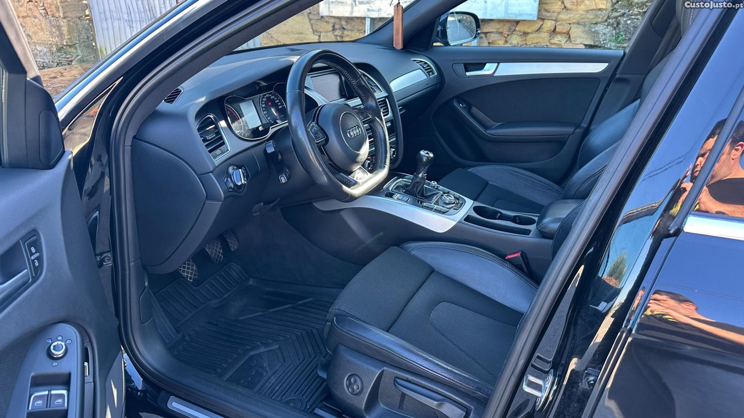 Audi A4 2.0 TDI 150cv Sline — fotografia 8