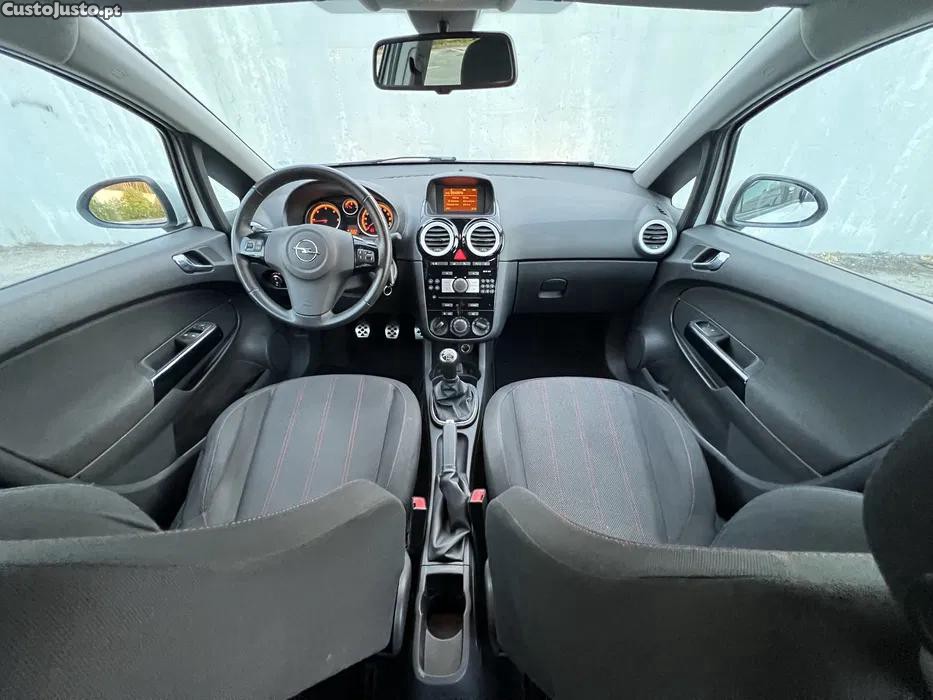 Opel Corsa D - 1.3cdti - 95cv - Black Edition Sport — fotografia 6