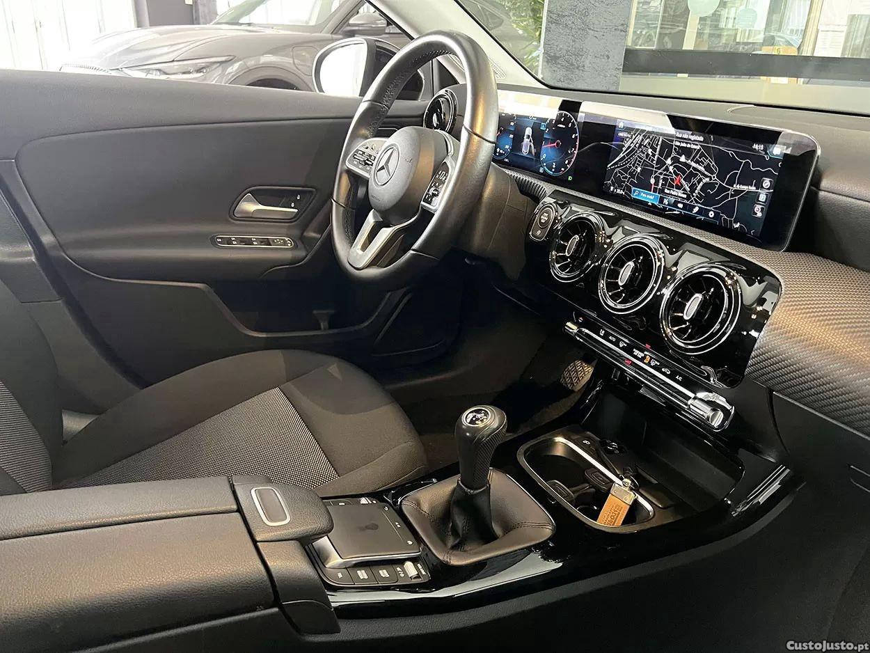 Mercedes-Benz A 160 Style Plus — fotografia 4