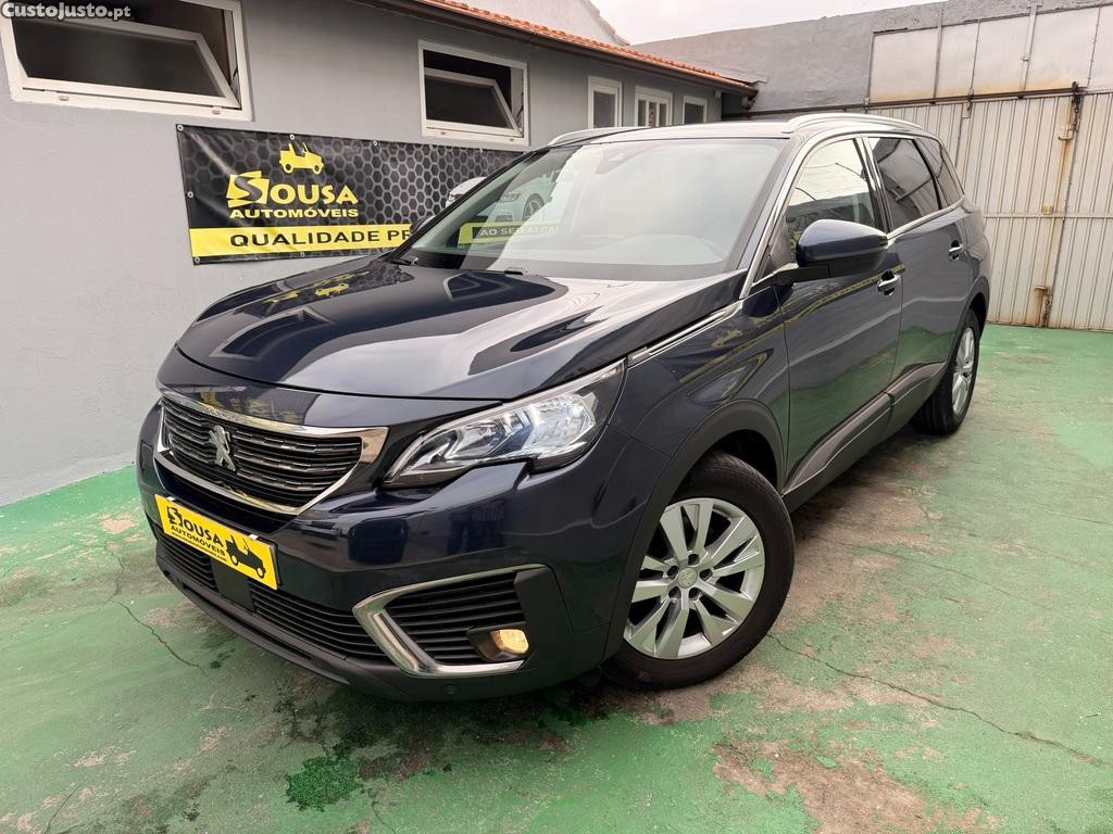 Peugeot 5008 1.5 BlueHdi 130cv Allure 7 Lugares — fotografia 15