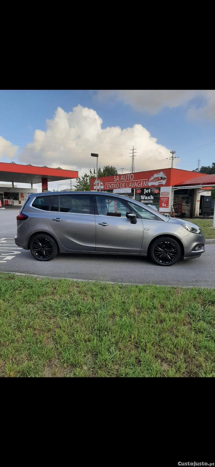 Opel Zafira 1.6 TDI-120 cv de 7 Lugares — fotografia 4