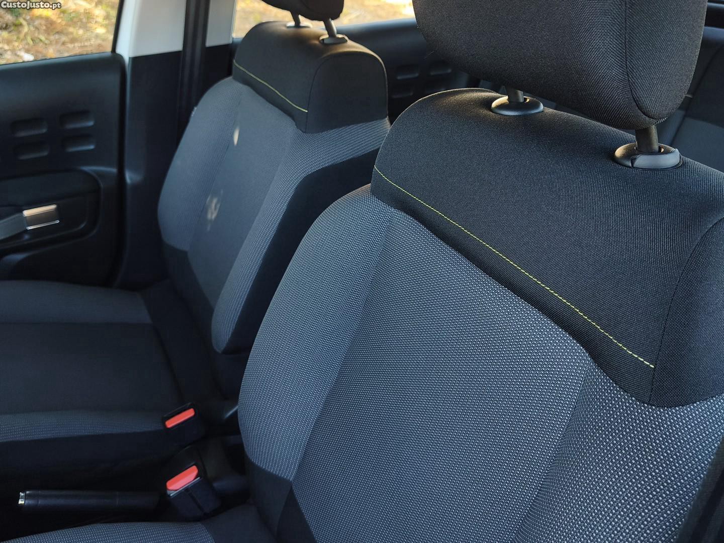 Citroën C3 1.2 PureTech Feel — fotografia 12