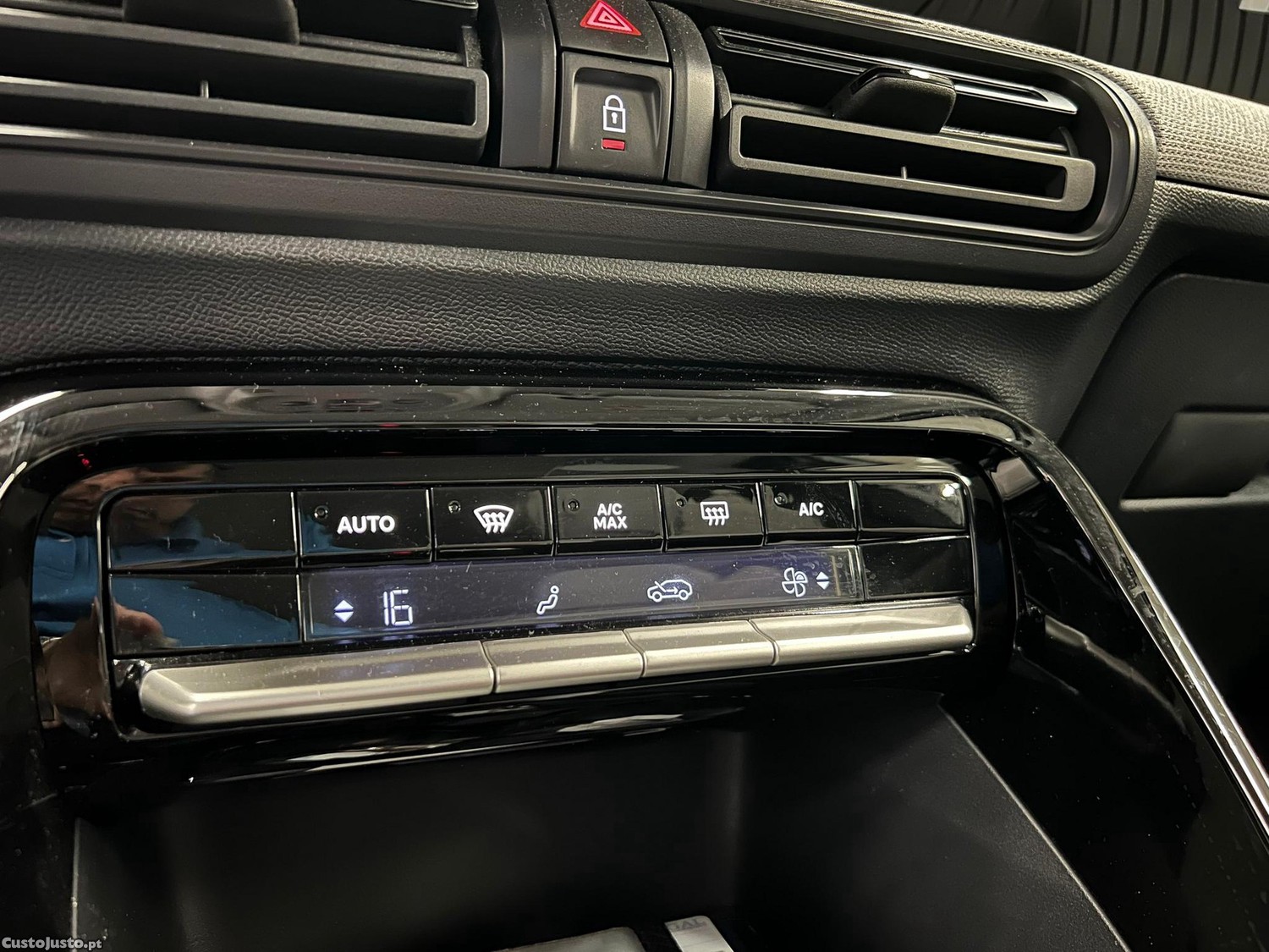Citroën e-C3 44 kWh Autonomia Conforto Max — fotografia 5