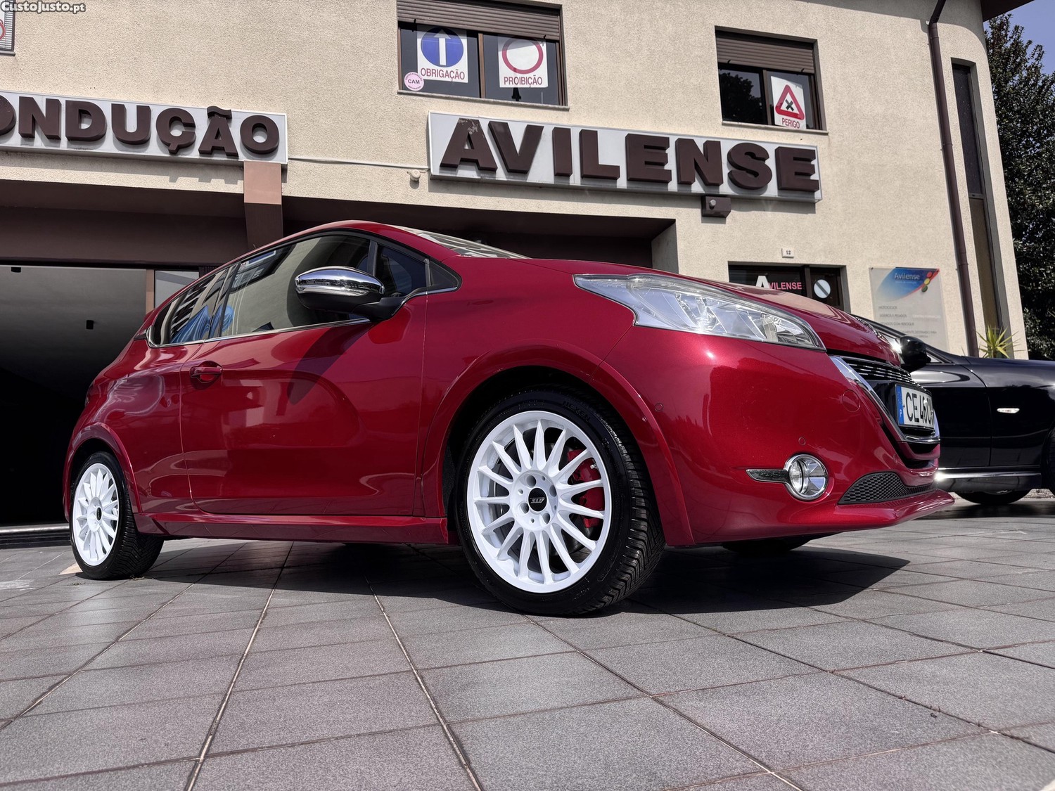 Peugeot 208 GTI. THP — fotografia 7