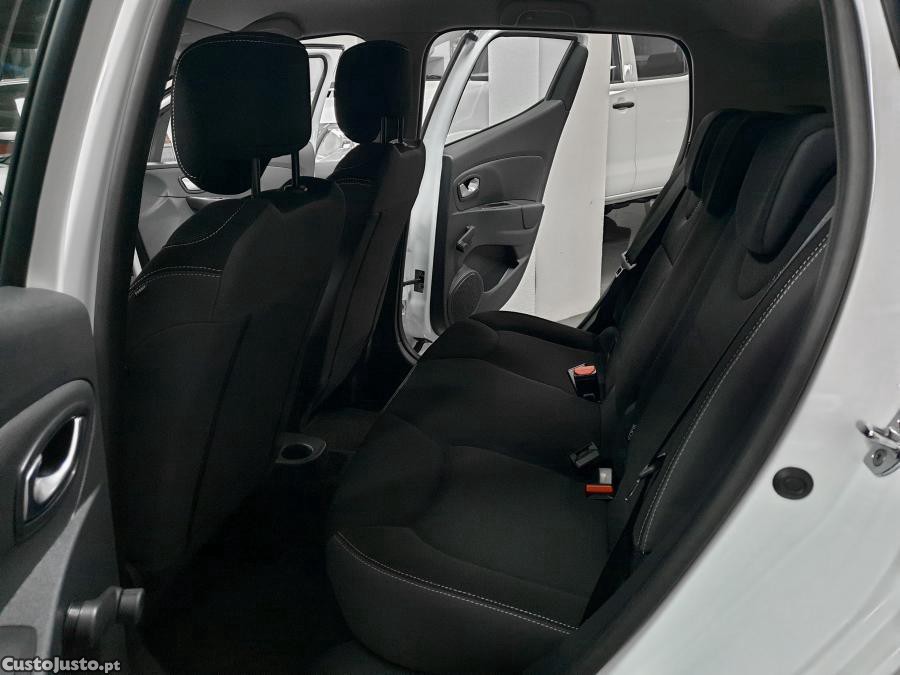 Renault Clio 1.5 dCi Zen — fotografia 25