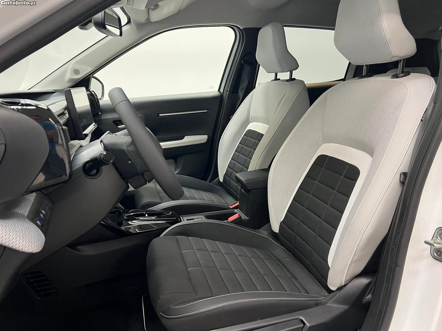 Citroën e-C3 44 kWh Autonomia Conforto Max — fotografia 11