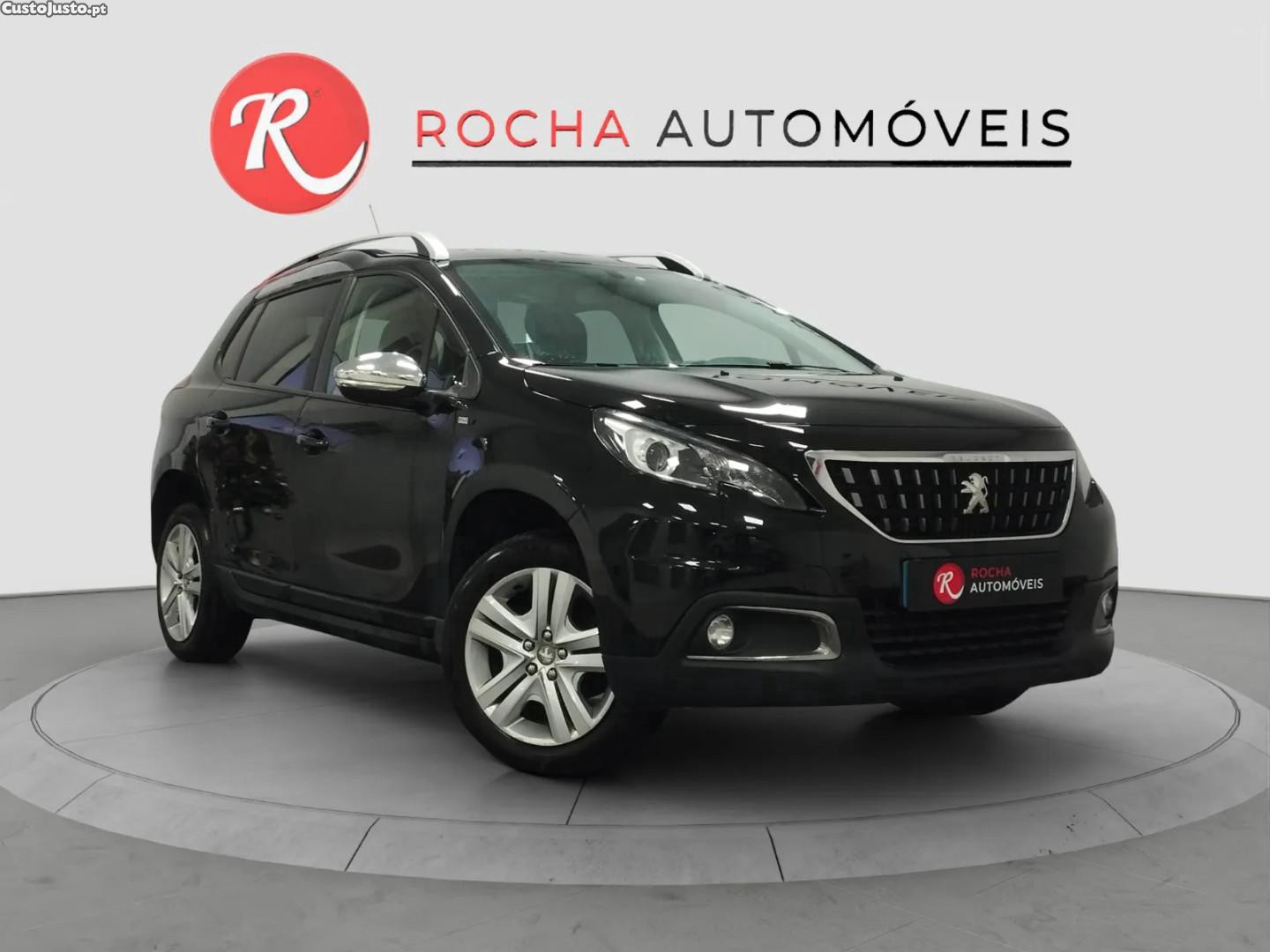 Peugeot 2008 1.2 PureTech Active — fotografia 6