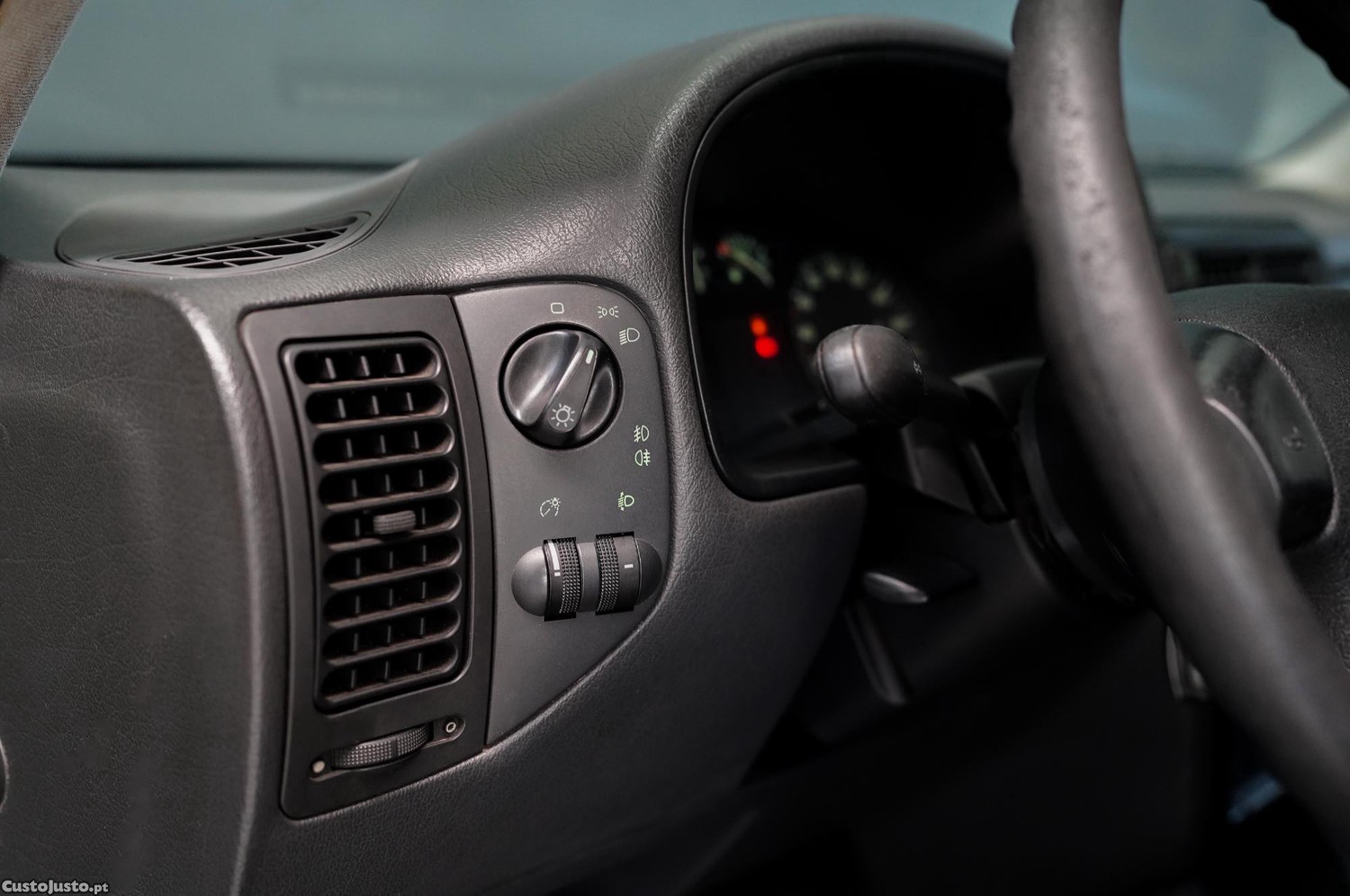 Volkswagen Polo 1.4 GL Highline — fotografia 5