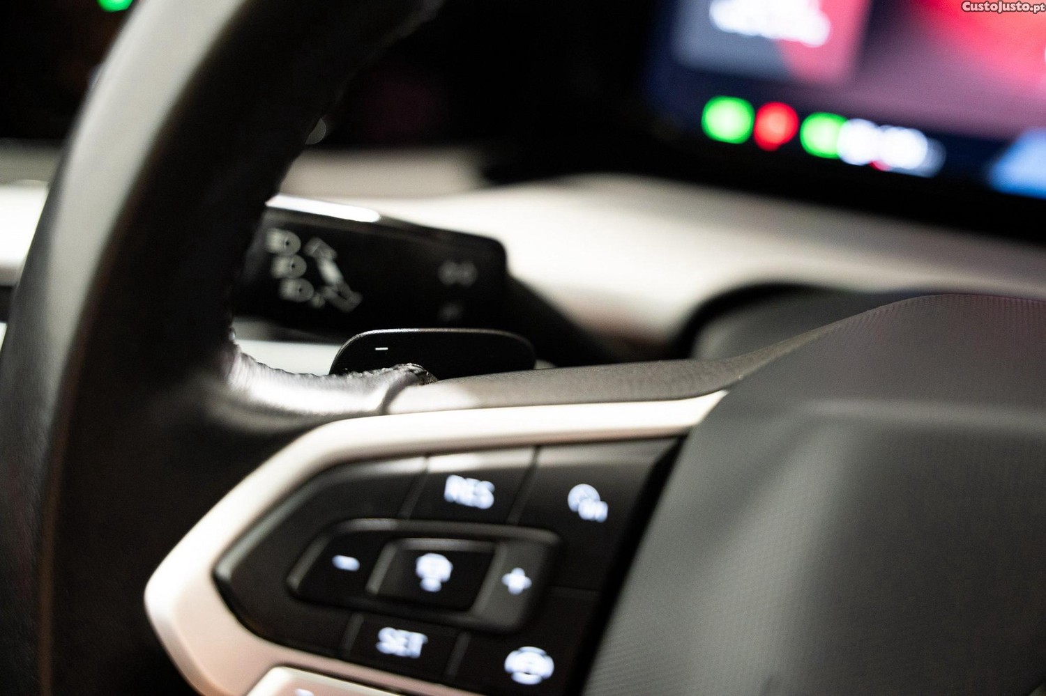 Volkswagen Golf Variant 1.0 eTSI Life DSG — fotografia 17