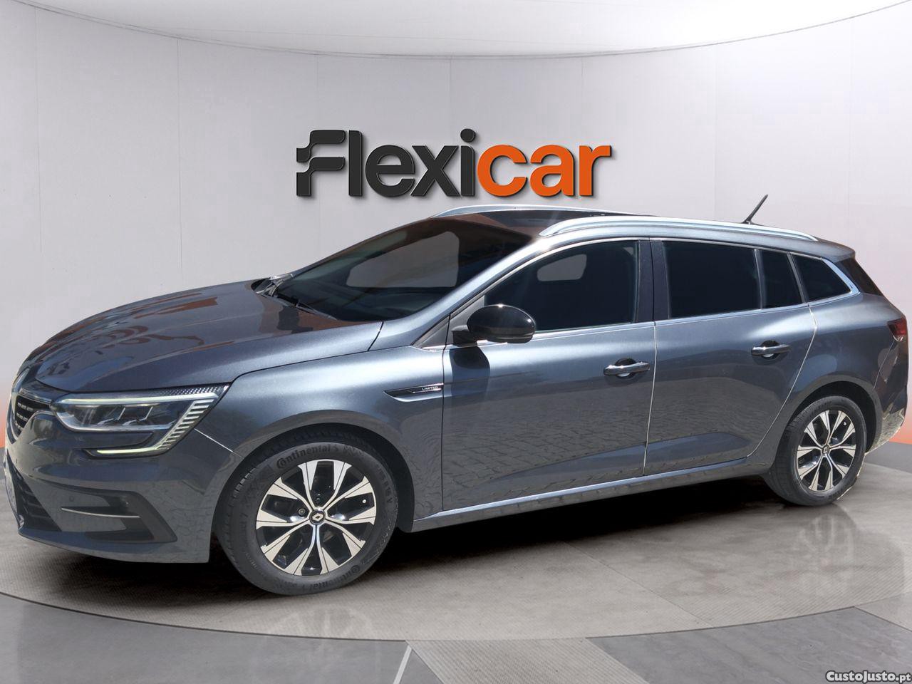 Renault Mégane Sport Tourer 1.3 TCe Limited — fotografia 15