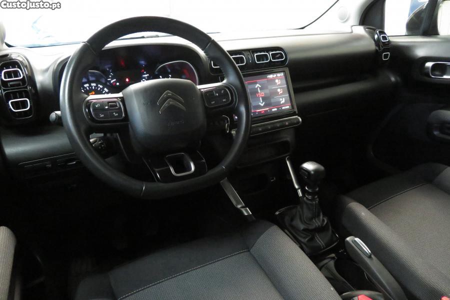 Citroën C3 Aircross 1.2 PureTech Plus — fotografia 15