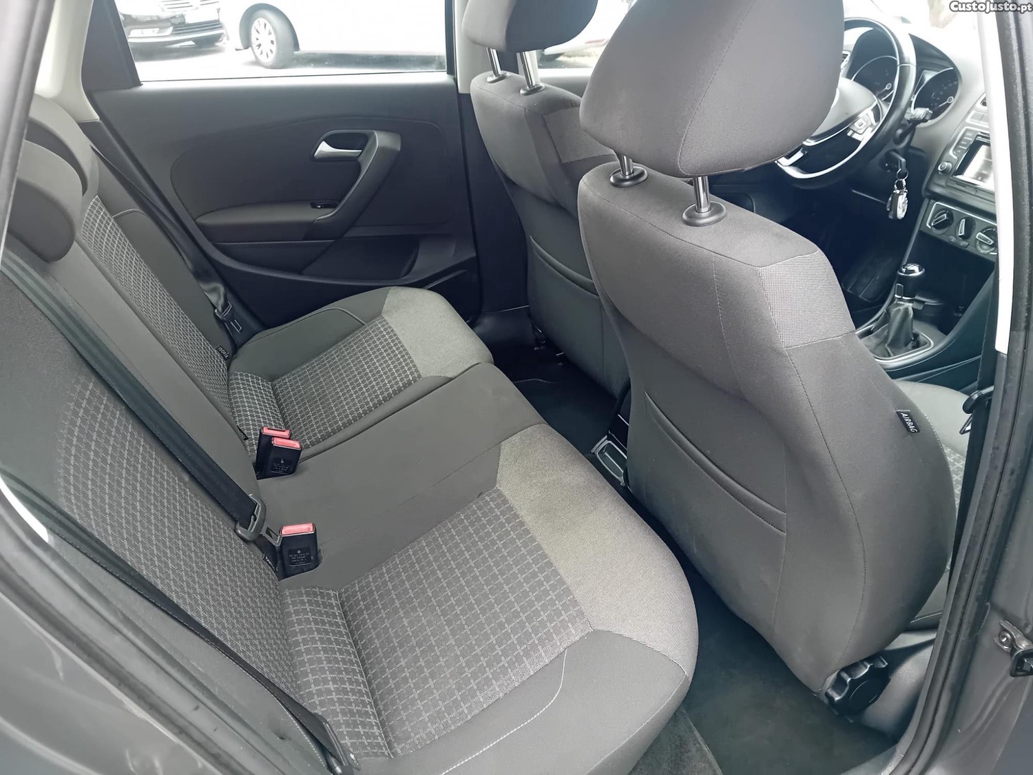 Volkswagen Polo 1.4 TDI — fotografia 5