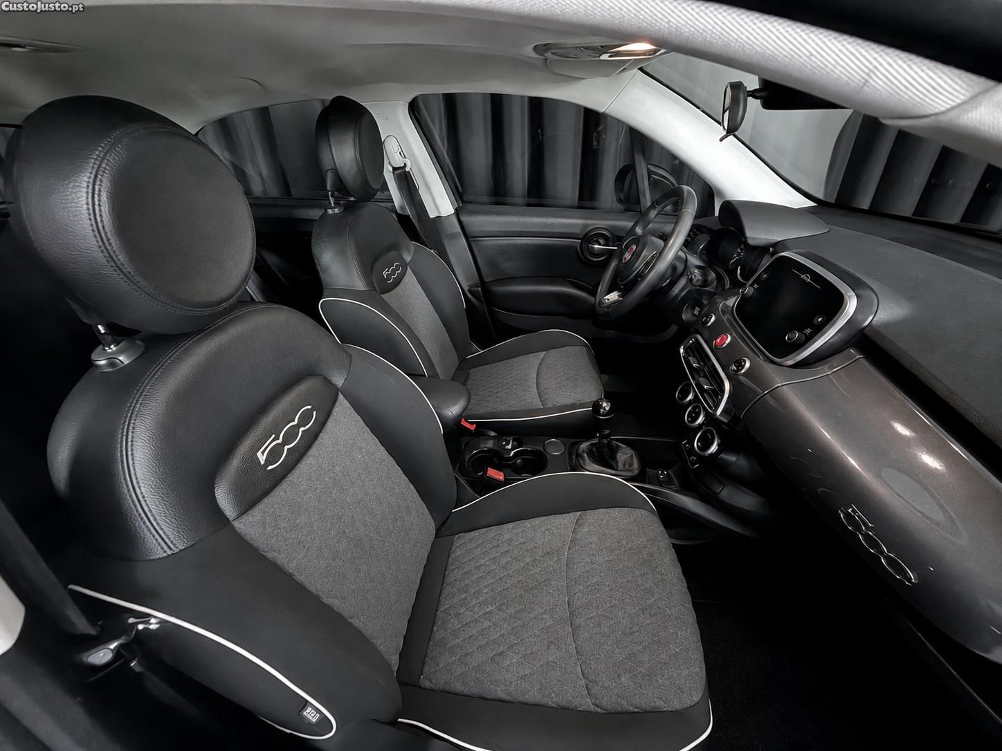 Fiat 500X 1.3 MJ City Cross — fotografia 9