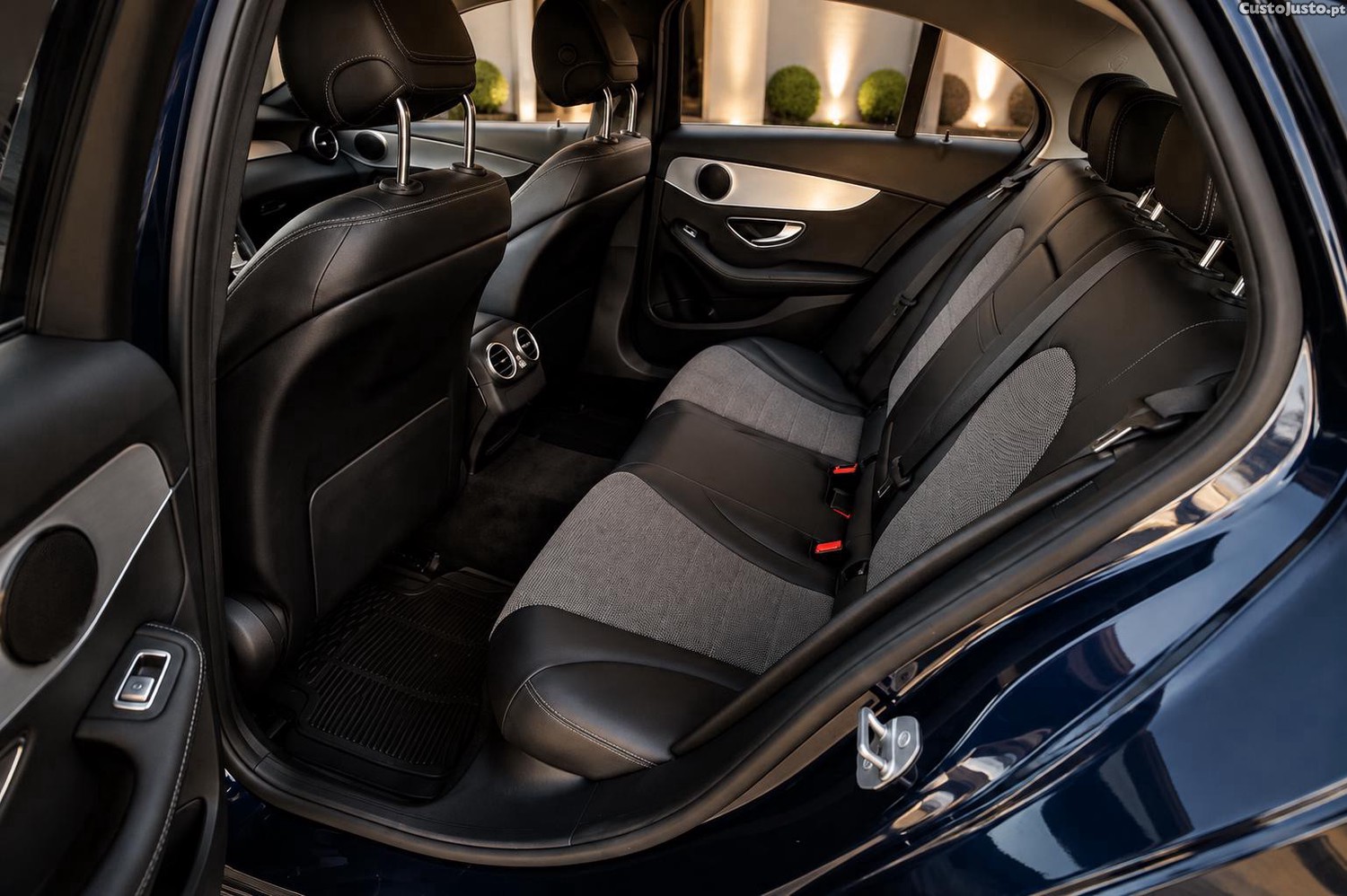 Mercedes-Benz C 220 T-modell NACIONAL — fotografia 3