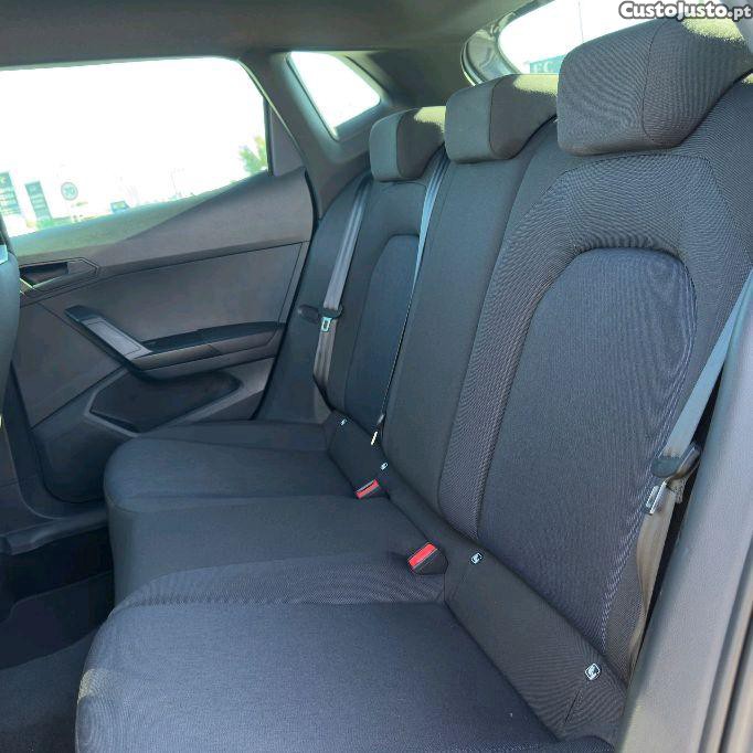 SEAT Ibiza 1.0 TSI FR 40th Anniversary | 115 CV | 2024 — fotografia 4