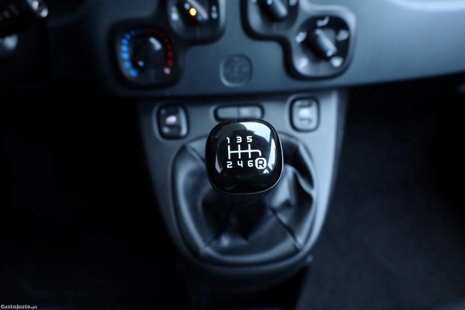 Fiat Panda 1.0 Hybrid — fotografia 11