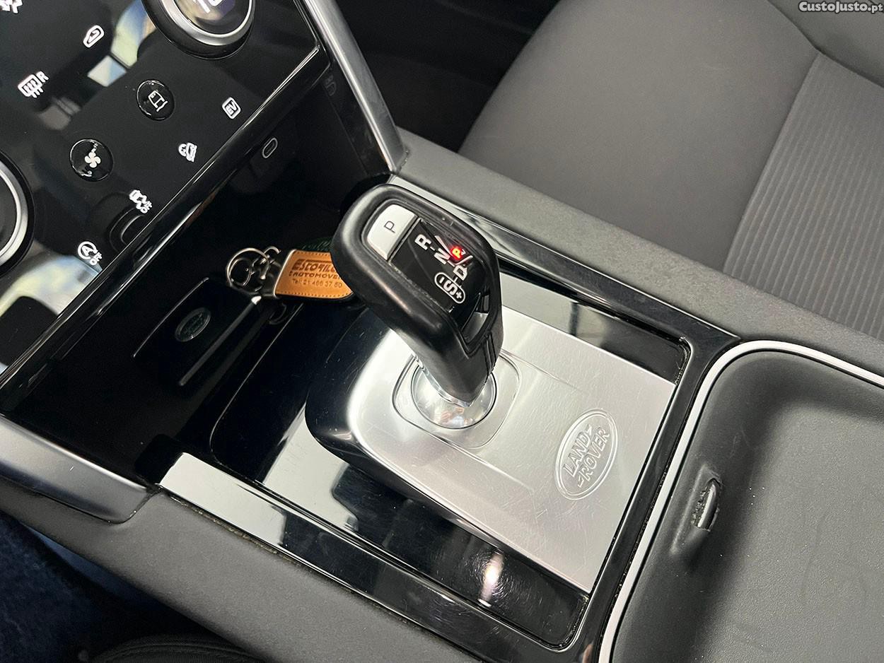Land Rover Discovery Sport 1.5 I3 P300e AWD S — fotografia 9