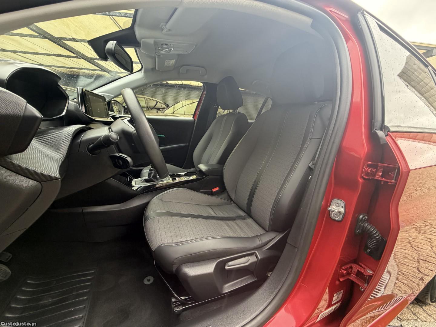 Peugeot 208 1.2 PureTech Active — fotografia 6