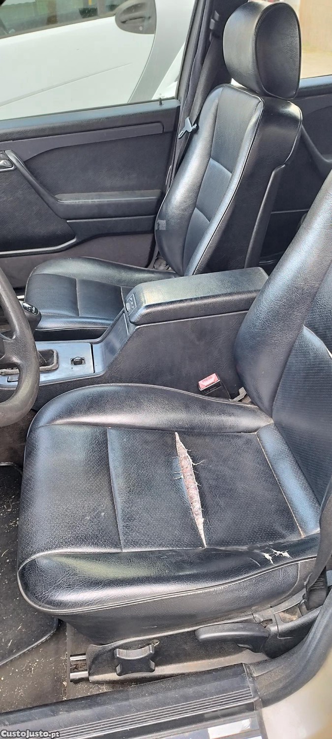 Mercedes-Benz C 200 W202 - 94 — photo 5