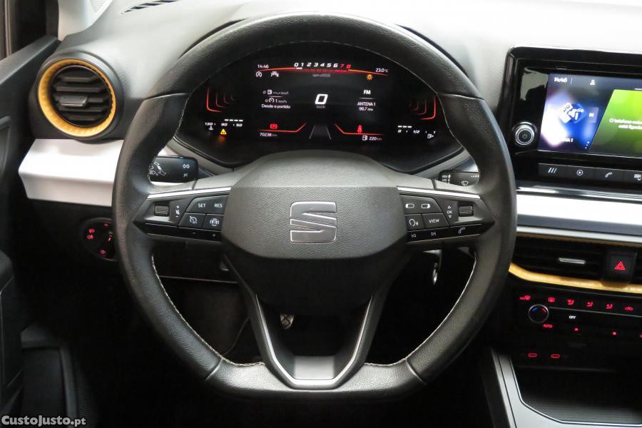 SEAT Ibiza 1.0 TSI Reference — fotografia 22