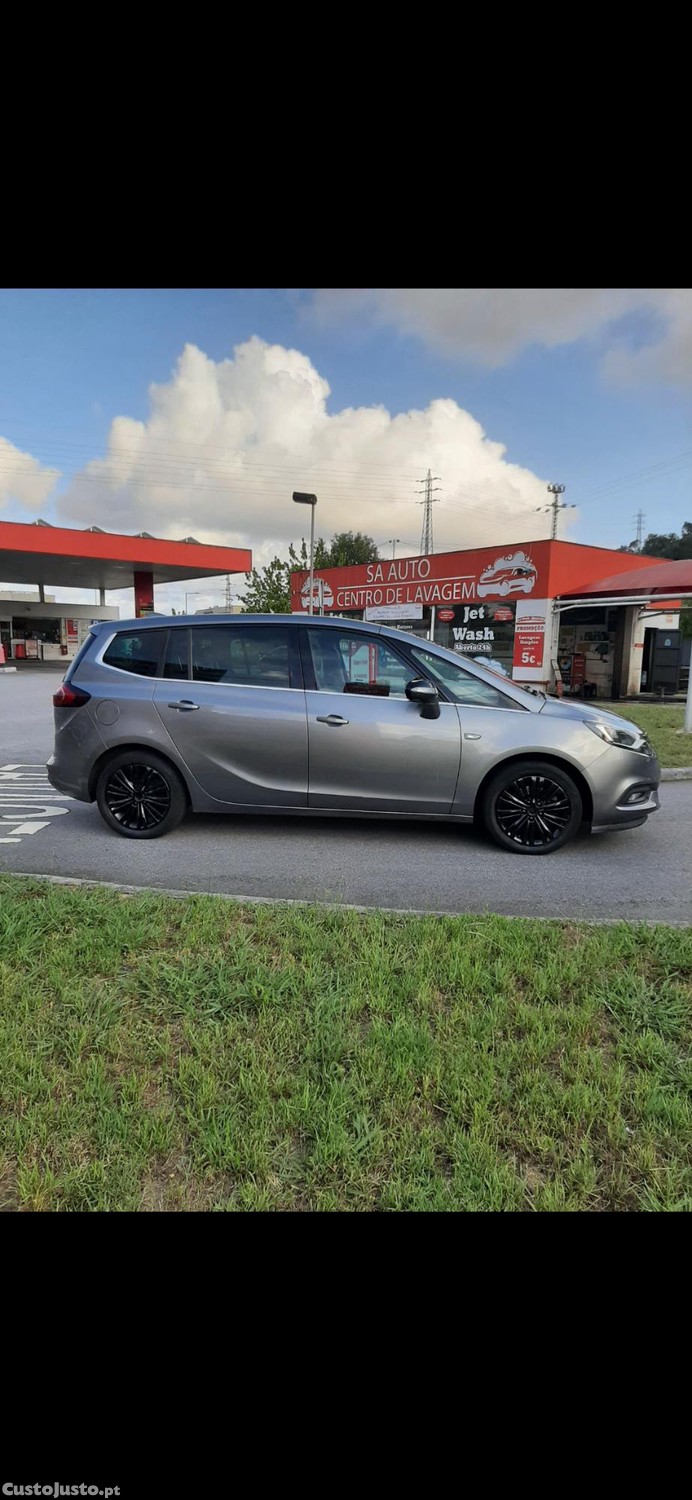 Opel Zafira 1.6 TDI-120 cv de 7 Lugares — fotografia 11