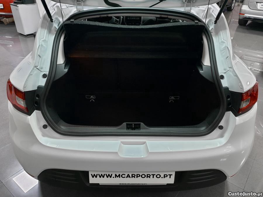 Renault Clio 1.5 dCi Zen — fotografia 14