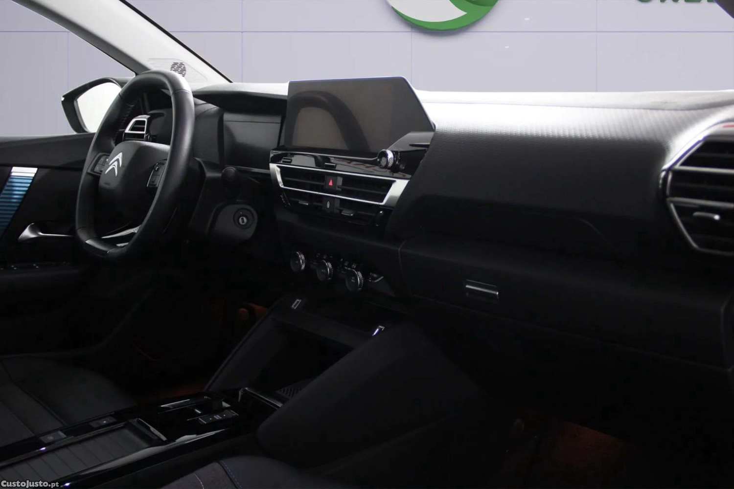 Citroën e-C4 50 kWh Shine — fotografia 6